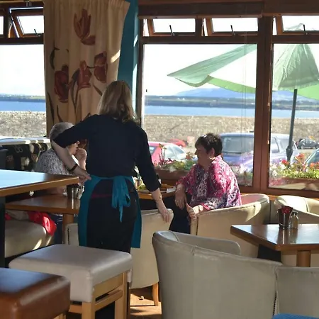 Hotel The Beach 3*